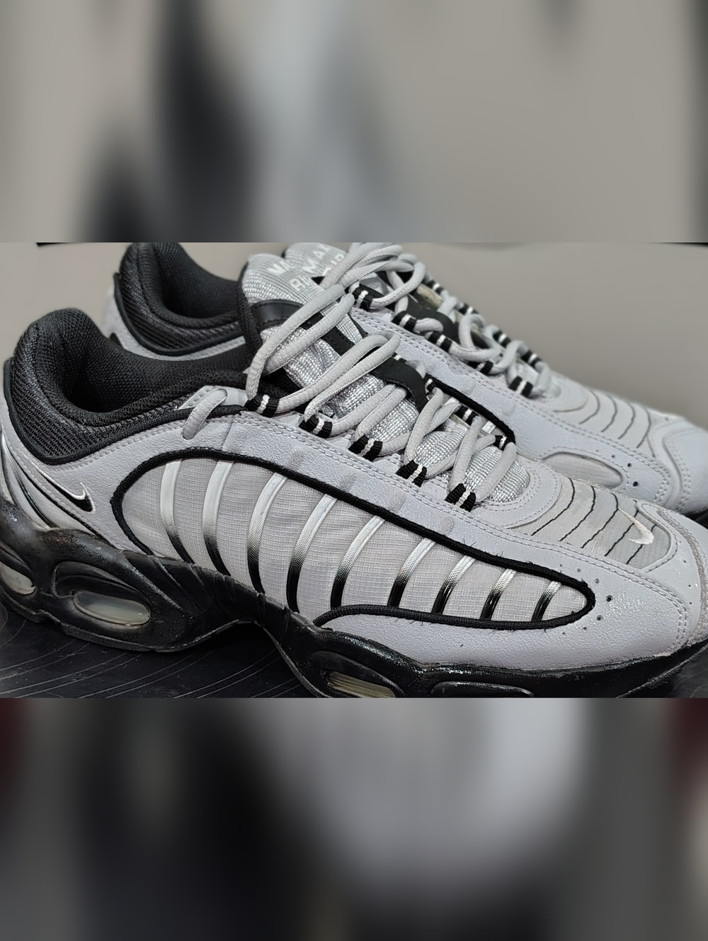 Nike Air Max Tailwind 4 in the "Wolf Grey / Black" (or "Cool Grey") col